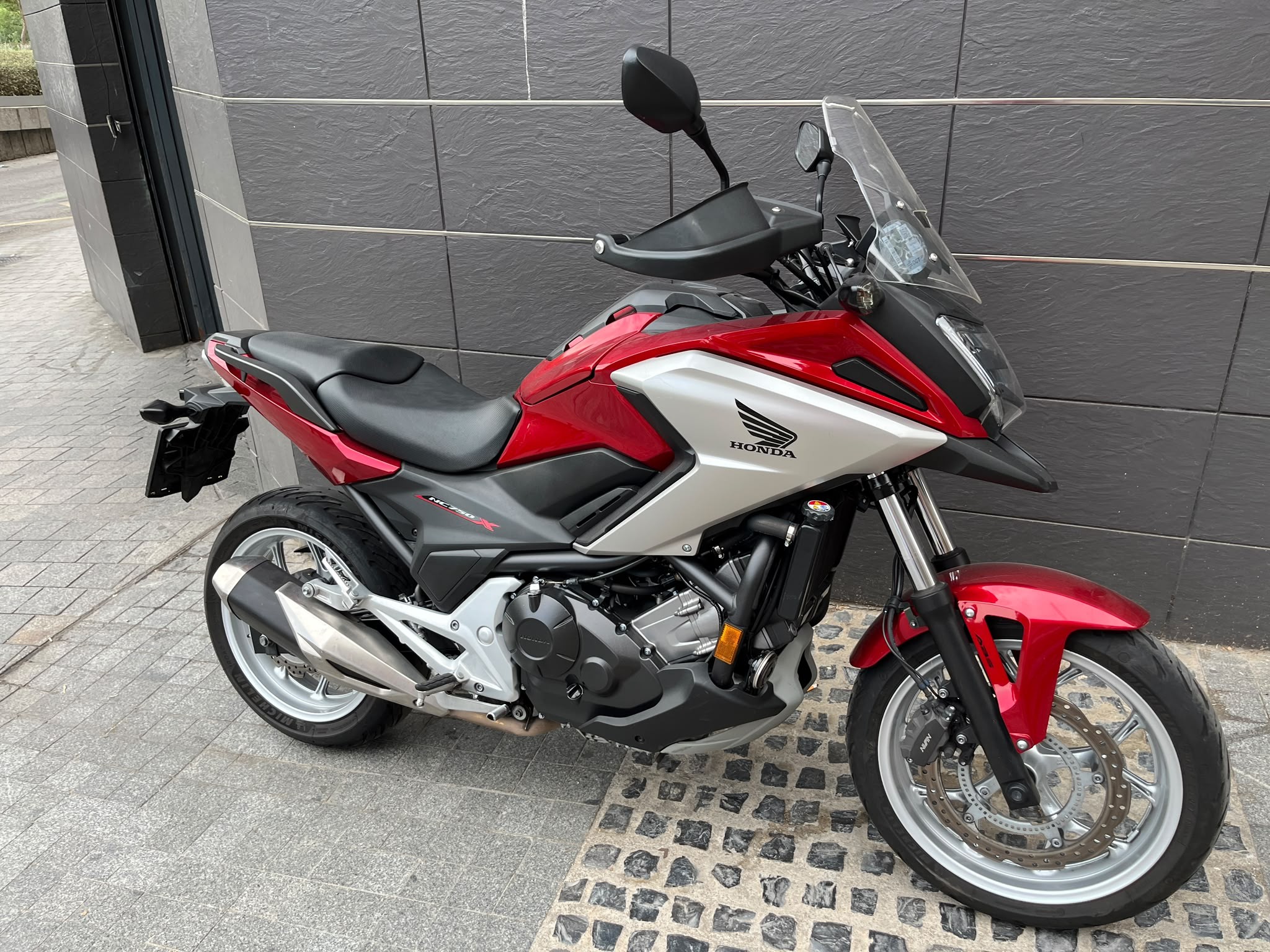 NC 750X