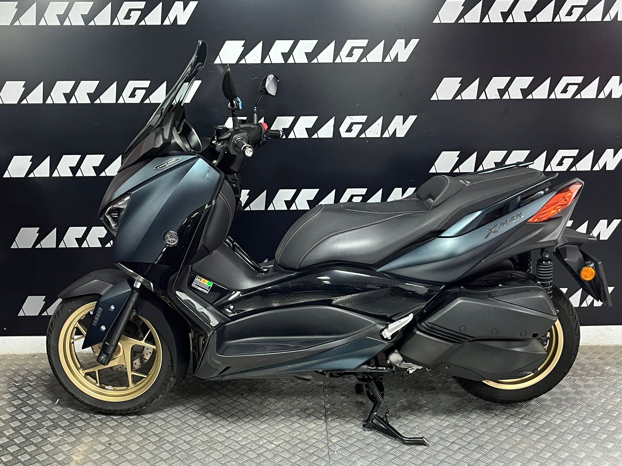 X-MAX 300 TECH MAX
