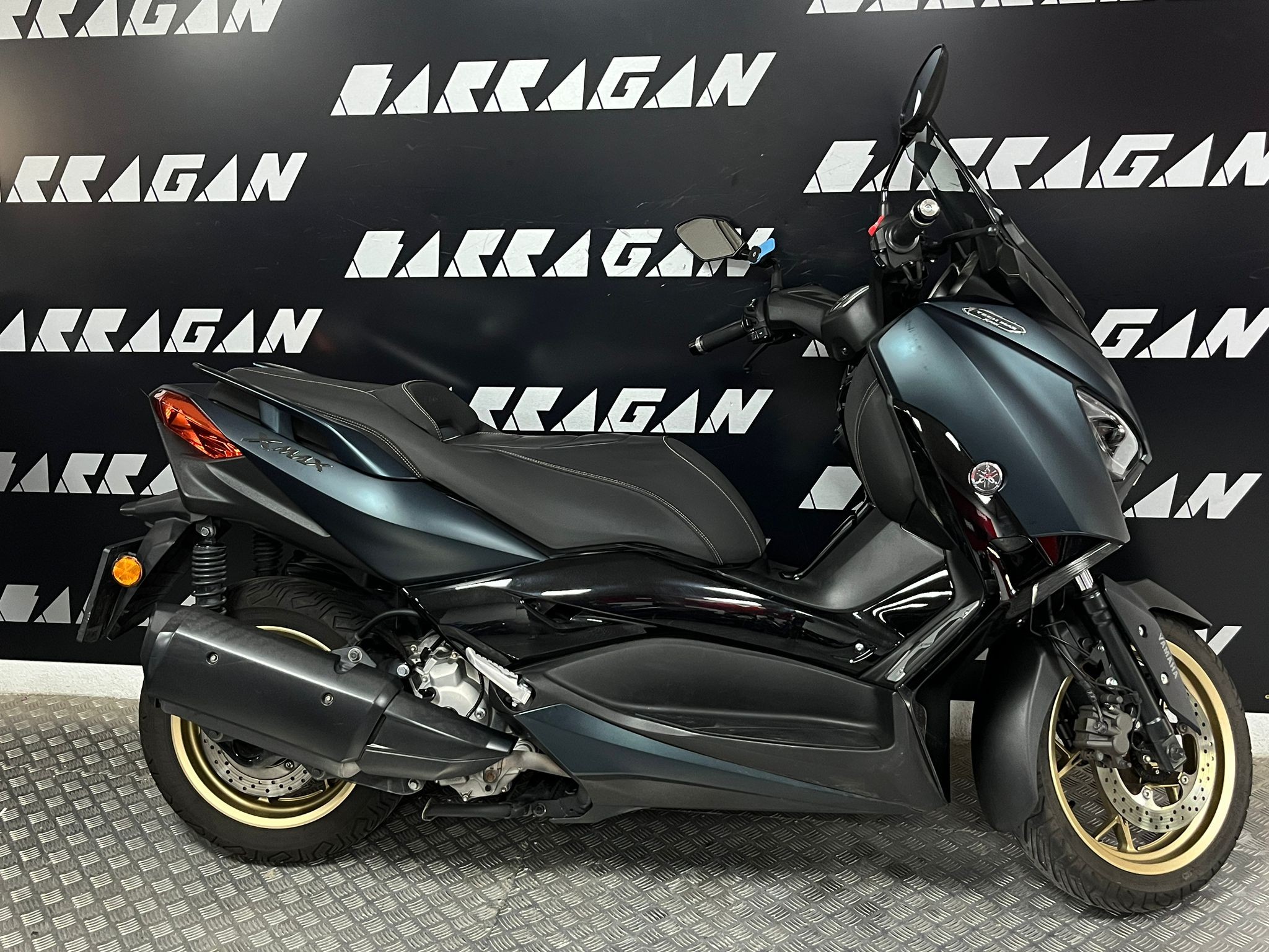 X-MAX 300 TECH MAX