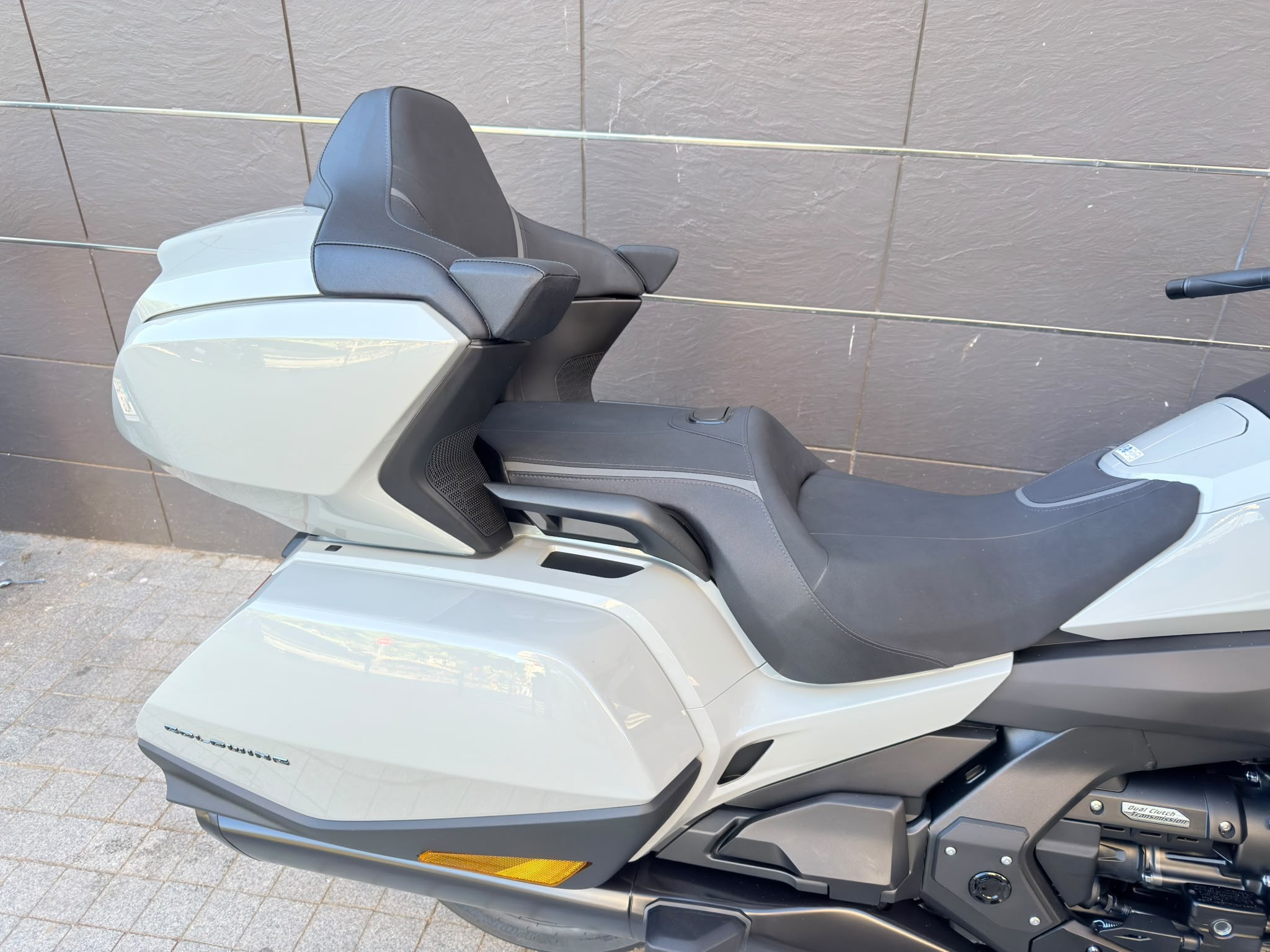 GL 1800 TOUR DCT