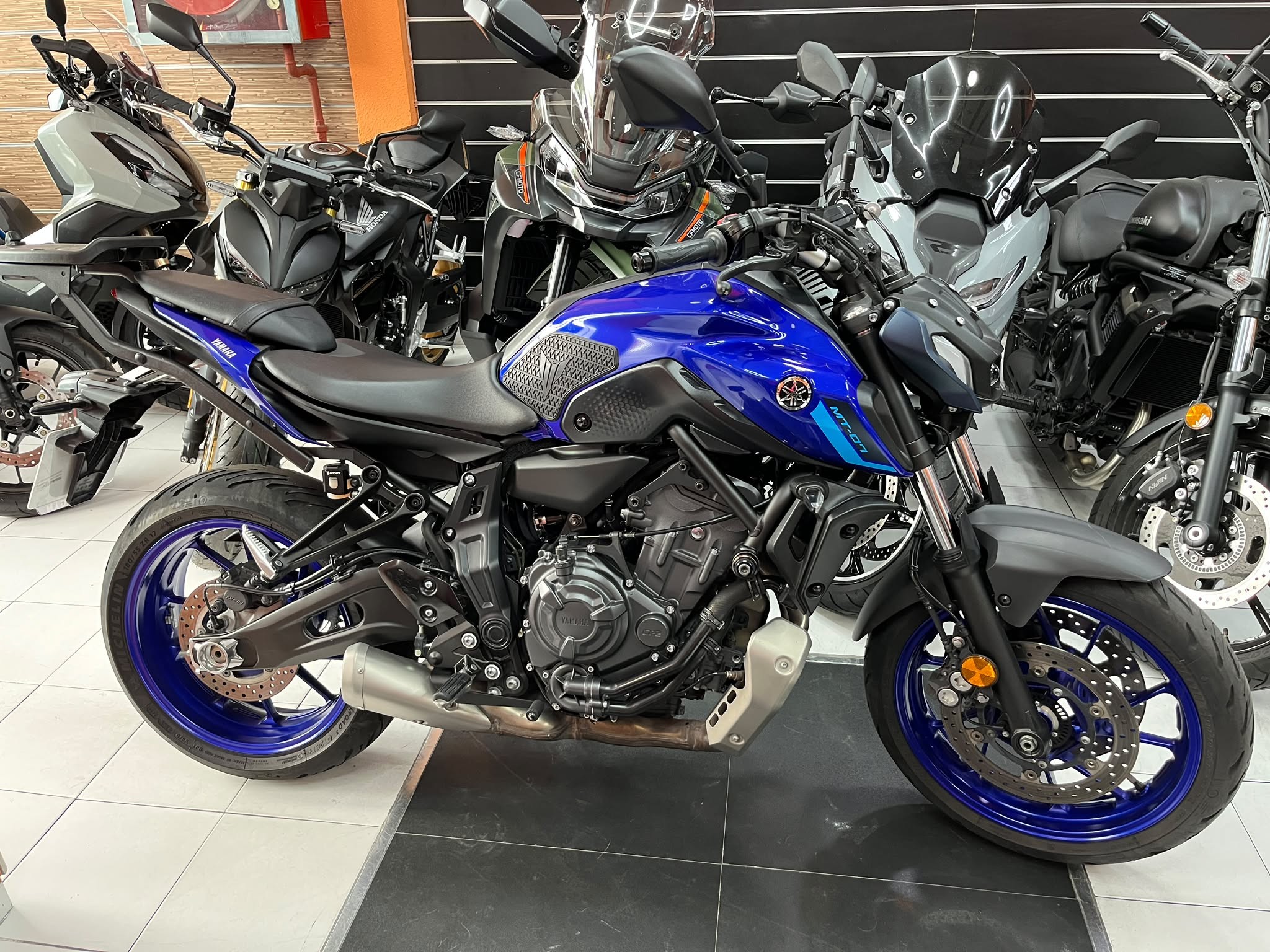 MT07 A2