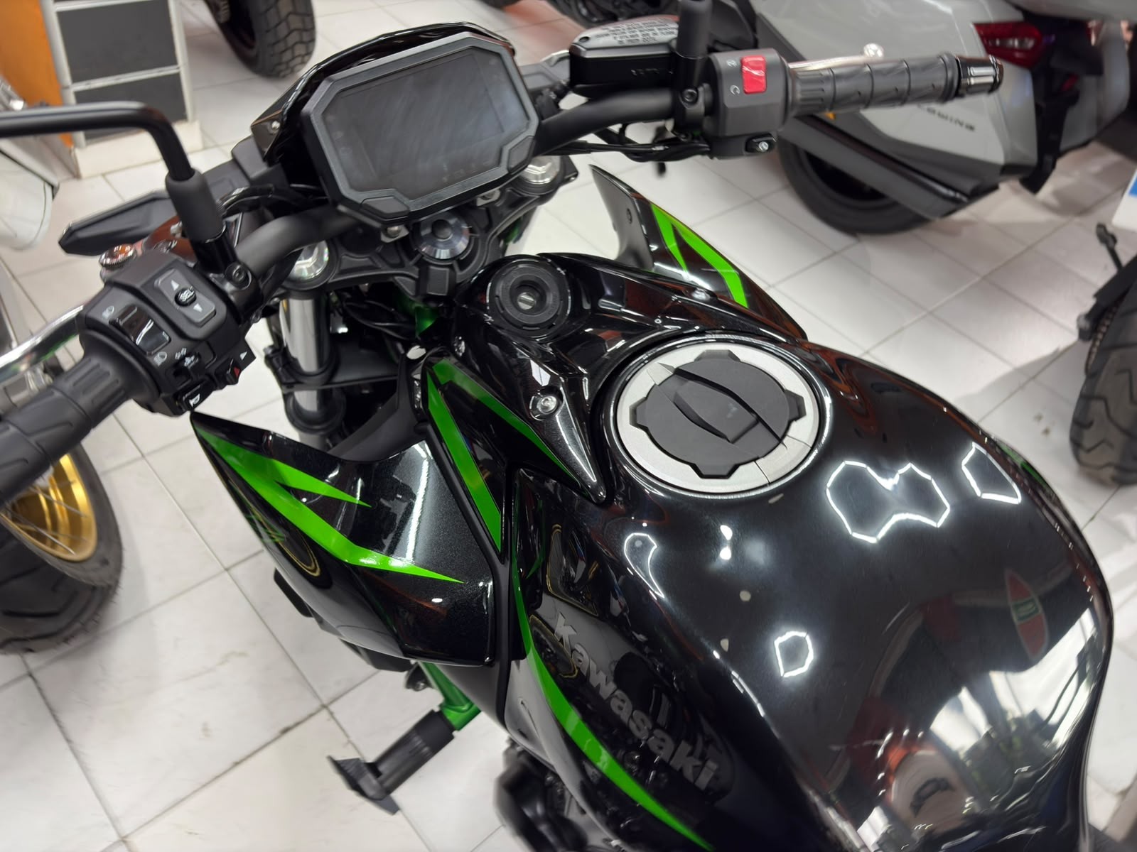 Z 650 A2
