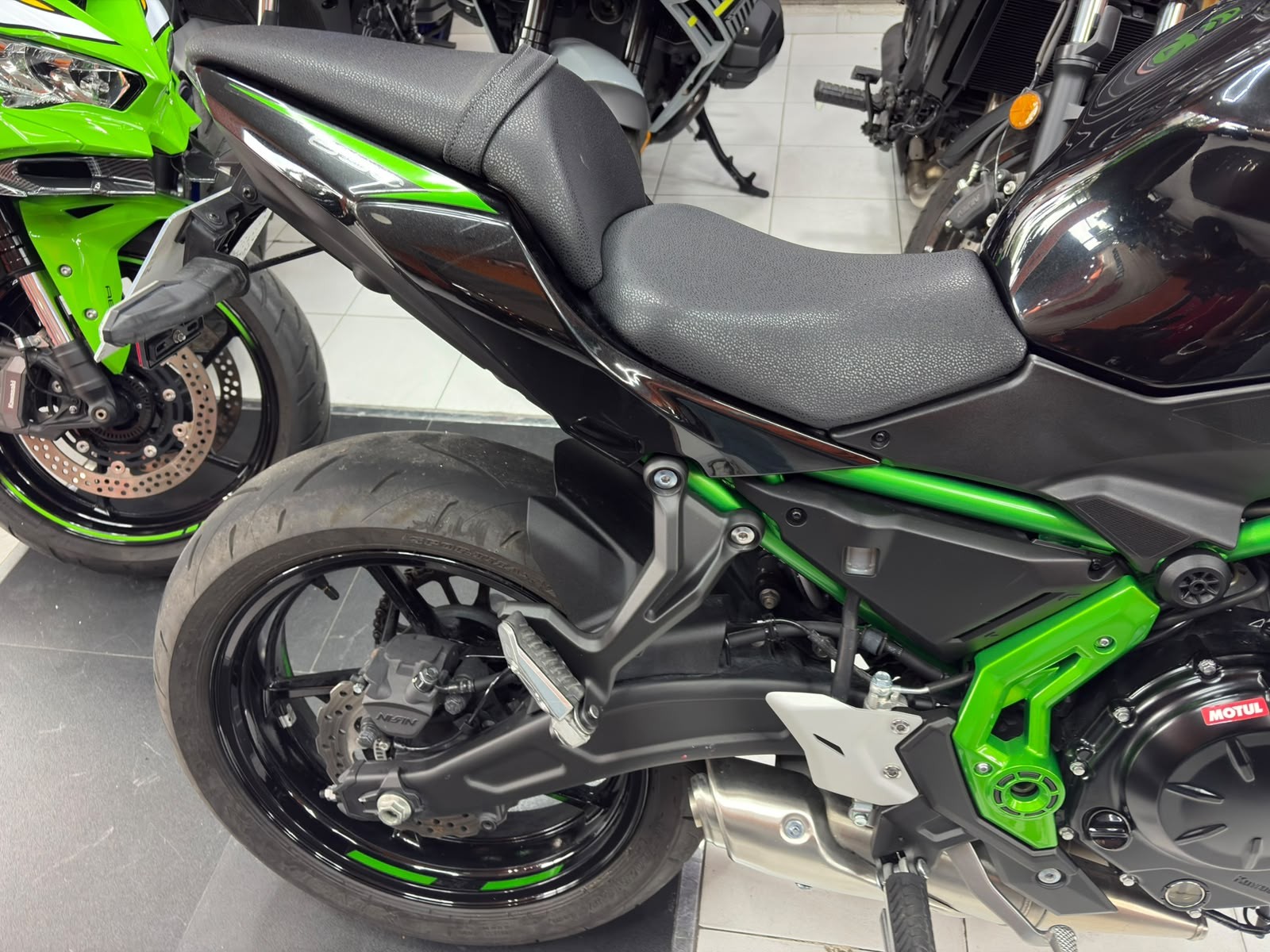 Z 650 A2